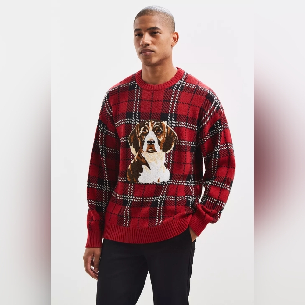 TWIK MENS SWEATER RED/ BLACK AND WHITE IN EUC